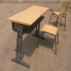 学生钢木课桌椅1200*450