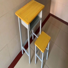 课桌凳