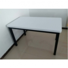 钢木餐桌1500*1300*750