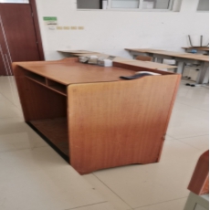教师讲台